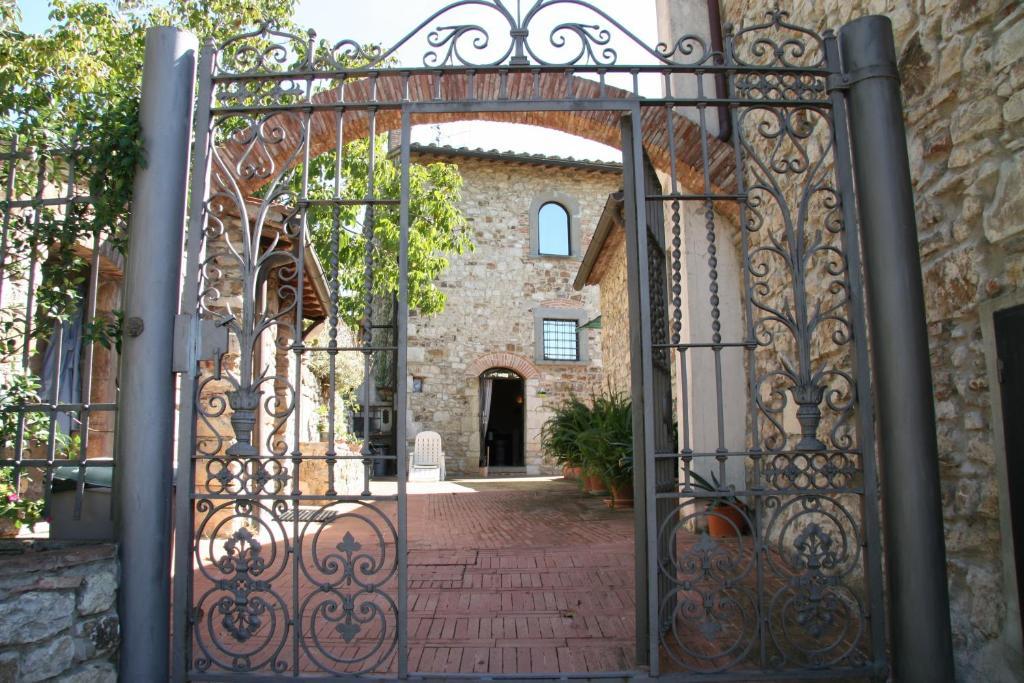 Poggio Alla Pieve Relais カレンツァーノ 部屋 写真